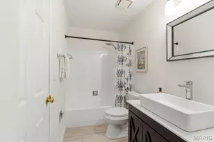12940 Springdale Village Dr, Unincorporated, MO 63146 - Photo 11