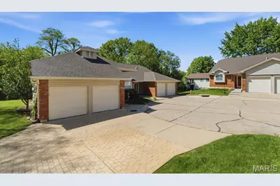 12940 Springdale Village Drive, Unincorporated, MO 63146 - Photo 31