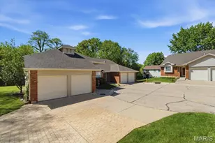 12940 Springdale Village Dr, Unincorporated, MO 63146 - Photo 31