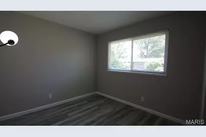 10215 Monarch Drive, Saint Louis, MO 63136 - Photo 15
