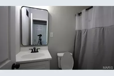 10215 Monarch Drive, Saint Louis, MO 63136 - Photo 17
