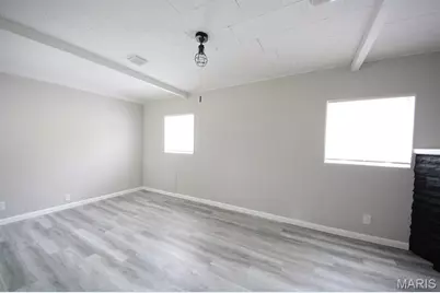 10215 Monarch Drive, Saint Louis, MO 63136 - Photo 5