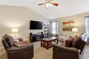 5507 Norgate Ct, Saint Charles, MO 63304 - Photo 5