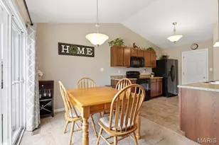 5507 Norgate Ct, Saint Charles, MO 63304 - Photo 9