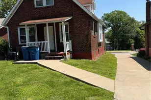 3271 Marshall Ave, Saint John, MO 63114 - Photo 3