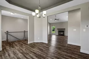 105 Ridgeview Oaks Dr, Washington, MO 63090 - Photo 9
