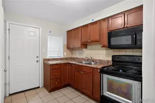 10080 Coburg Lands Dr, Saint Louis, MO 63137 - Photo 13