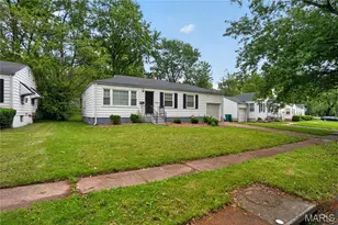 10080 Coburg Lands Dr, Saint Louis, MO 63137 - Photo 5