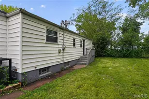 10080 Coburg Lands Dr, Saint Louis, MO 63137 - Photo 29