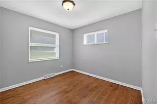 21 Fern Ridge Rd, Valley Park, MO 63088 - Photo 11