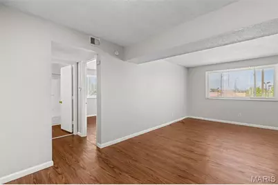 2140 Hampton Avenue, Saint Louis, MO 63139 - Photo 5