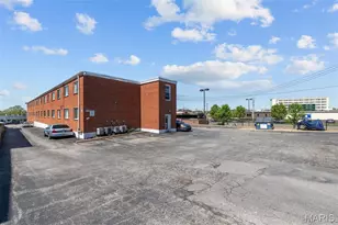 2140 Hampton Ave, Saint Louis, MO 63139 - Photo 25