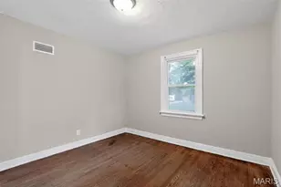 321 Henquin Dr, Saint Louis, MO 63135 - Photo 17