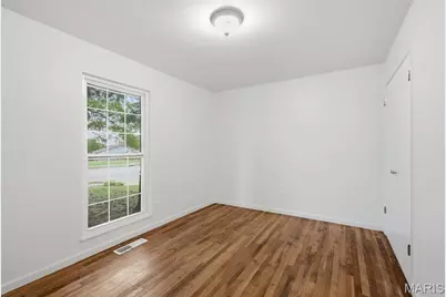 11795 Old Halls Ferry Road, Florissant, MO 63033 - Photo 19
