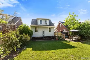 2031 Bellevue Ave, Maplewood, MO 63143 - Photo 23