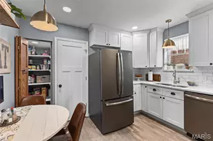 2031 Bellevue Ave, Maplewood, MO 63143 - Photo 9