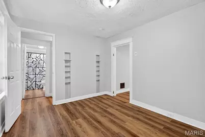 9411 Muriel Avenue, Woodson Terrace, MO 63114 - Photo 5