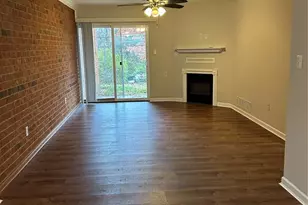 1951 Greenpoint Dr, Kirkwood, MO 63122 - Photo 23