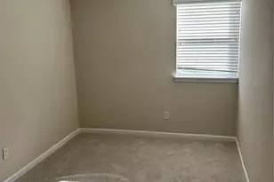 1951 Greenpoint Dr, Kirkwood, MO 63122 - Photo 19