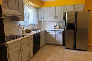 12455 Rocket Dr, Florissant, MO 63033 - Photo 21