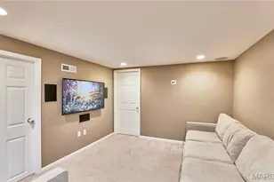 130 Pompano Ln, Florissant, MO 63031 - Photo 21