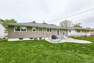 130 Pompano Ln, Florissant, MO 63031 - Photo 27