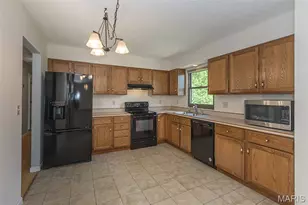 799 Bear Mountain Dr, Saint Peters, MO 63376 - Photo 17