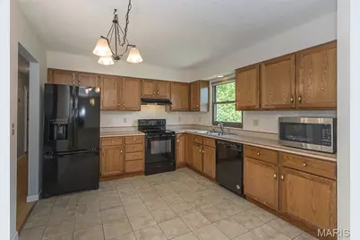 799 Bear Mountain Drive, Saint Peters, MO 63376 - Photo 17