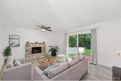 13028 Ambois Drive, Creve Coeur, MO 63141 - Photo 9