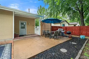 1290 Greenmar Dr, Fenton, MO 63026 - Photo 35