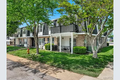 1673 Herault Place #H, Saint Louis, MO 63125 - Photo 3