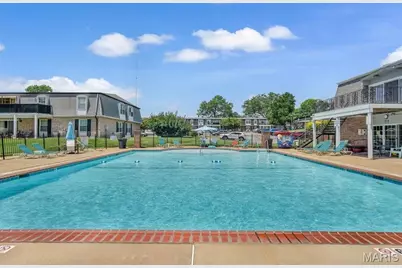 1673 Herault Place #H, Saint Louis, MO 63125 - Photo 37