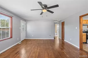 1107 W Congress St, Pacific, MO 63069 - Photo 7