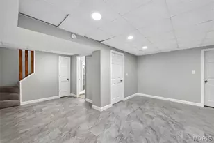 457 Vail Ct, Ballwin, MO 63021 - Photo 41