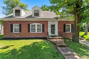 38 Chafford Woods, Saint Louis, MO 63144 - Photo 1