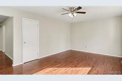 3145 Chicory Creek Lane, Florissant, MO 63031 - Photo 3