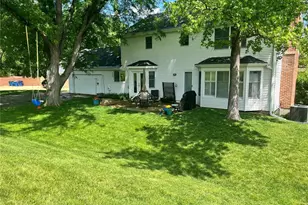 1907 Dovercliff Ct, Chesterfield, MO 63017 - Photo 3