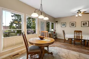6110 Timberline Pl Ct, Saint Louis, MO 63128 - Photo 15