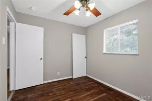 10247 Valley Dr, Saint Louis, MO 63137 - Photo 21