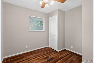 10247 Valley Drive, Saint Louis, MO 63137 - Photo 13