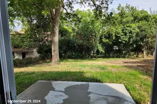 10111 Niblic Dr, Overland, MO 63114 - Photo 25