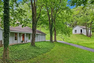 4120 Charbonier Rd, Florissant, MO 63031 - Photo 3