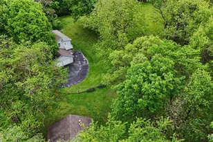 4120 Charbonier Rd, Florissant, MO 63031 - Photo 43