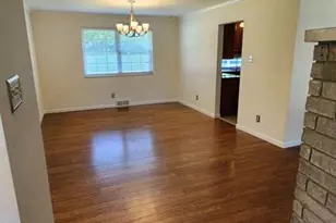 5452 Edelweis Ln, Saint Louis, MO 63129 - Photo 3