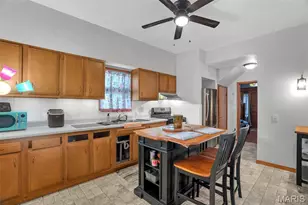 4151 Beethoven Ave, Saint Louis, MO 63116 - Photo 11