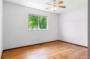 119 Bellechasse Dr, Chesterfield, MO 63017 - Photo 21
