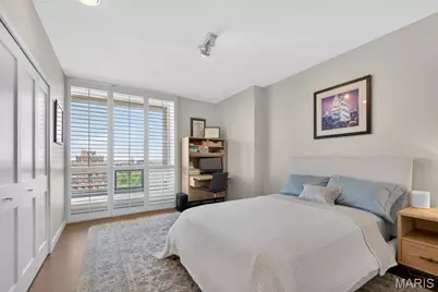 4501 Lindell Boulevard #10B, Saint Louis, MO 63108 - Photo 23