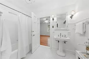 7101 Delmar Blvd, University City, MO 63130 - Photo 27