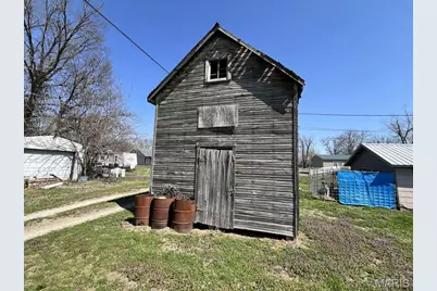 210 Dean Street, Shelbina, MO 63468 - Photo 9