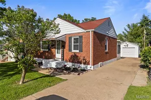 9814 Huntingdon Ln, Saint Louis, MO 63123 - Photo 3